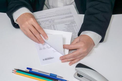 境外間諜利用信息咨詢服務滲透研究生，大量敏感信息遭竊取